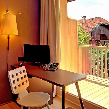 Hotel Gasthof Neumayr Обертрум-ам-Зе Екстер'єр фото