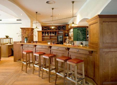 Hotel Gasthof Neumayr Обертрум-ам-Зе Екстер'єр фото